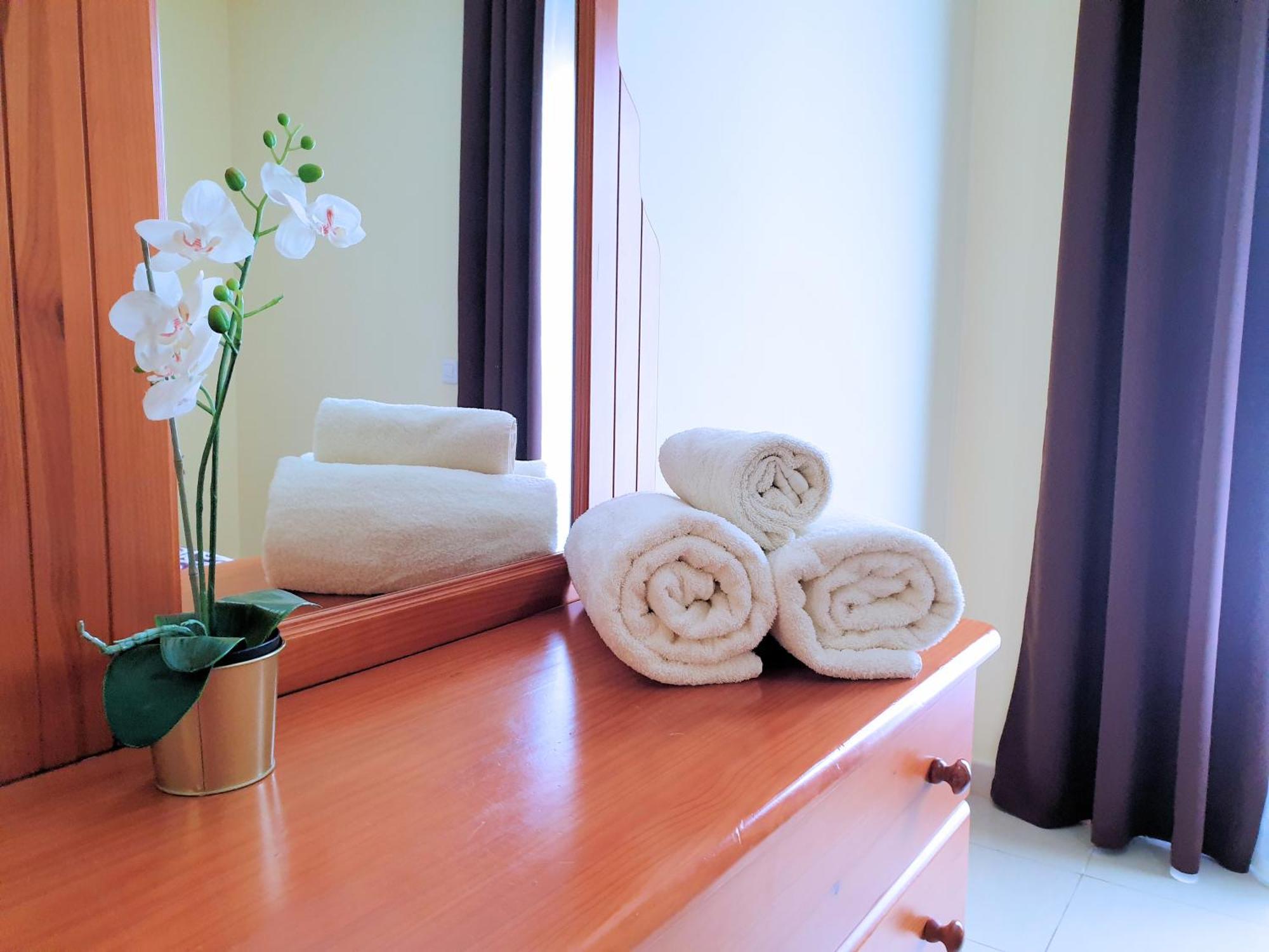Evita Beach Suites Exclusivas Caleta de Sebo Bagian luar foto