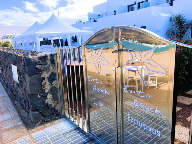 Evita Beach Suites Exclusivas Caleta de Sebo Bagian luar foto